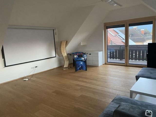 Salzburg-Loft Im Stadtteil Leopoldskron-Moos 120Qm Mit Balkon & Untersbergblick Salzburgo Exterior foto